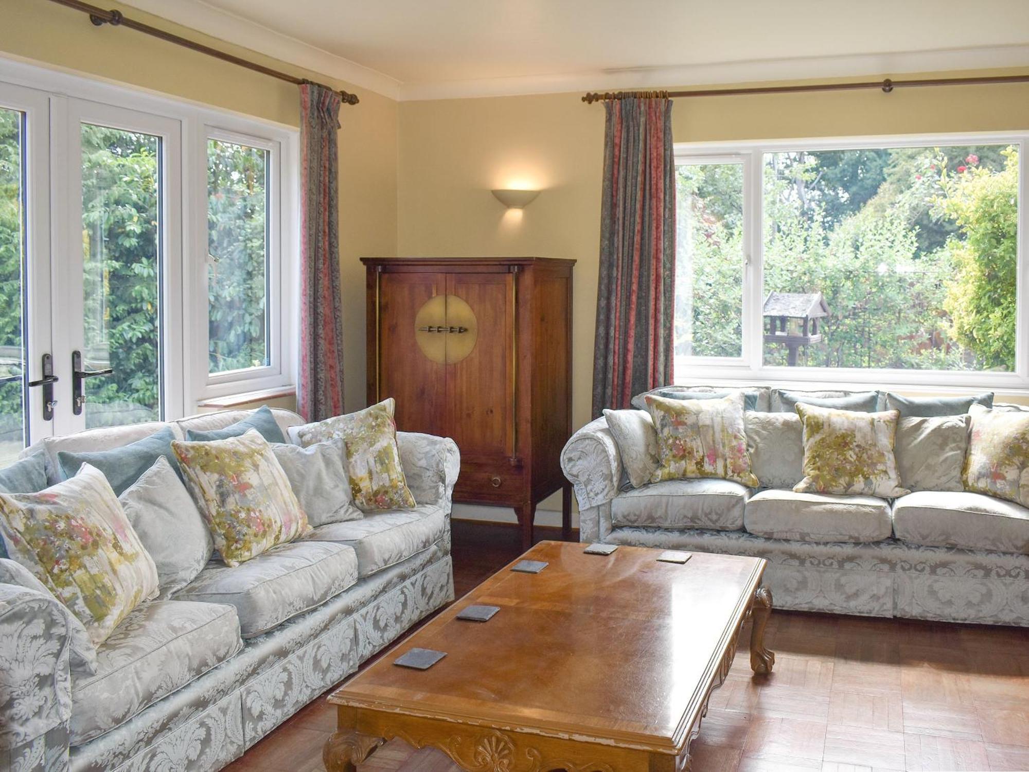 Saint Leonards Oakdene Lodge מראה חיצוני תמונה